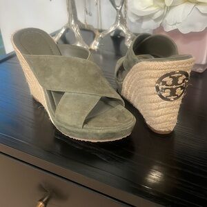 Tory Burch shoes